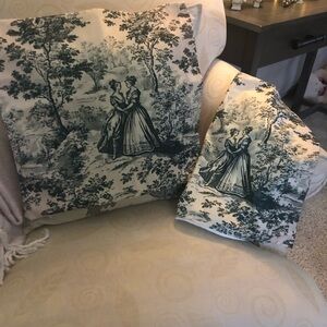 Set of green toile. pillow covers